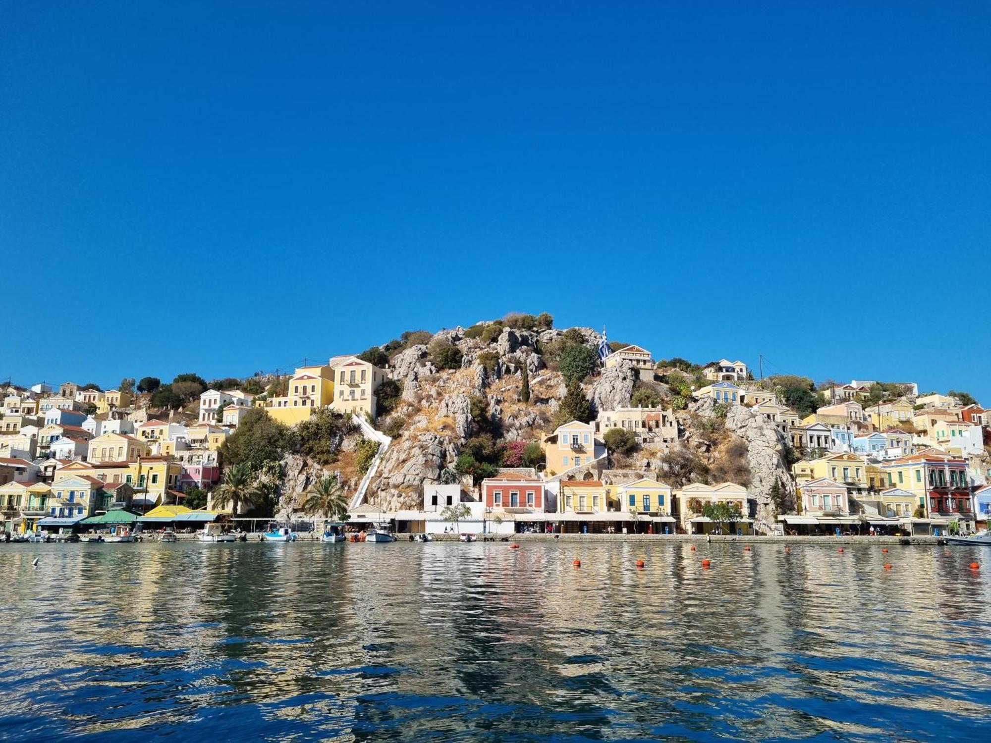 Little Gem Symi Boutique Studio Ngoại thất bức ảnh